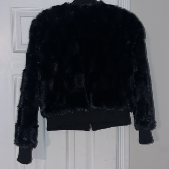 Faux Fur Jacket - Picture 8 of 11